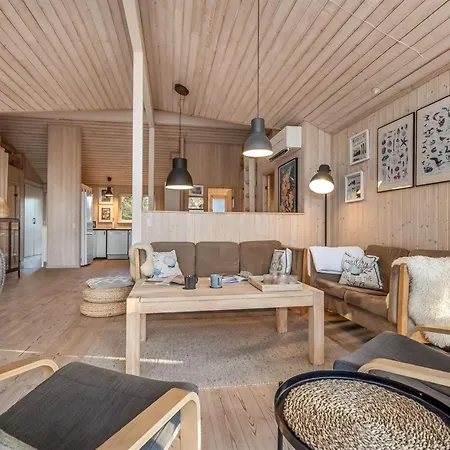 Holiday home Ase - 1-3km From The Sea By Interhome *